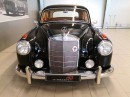 220-se-ponton-limousine-mit-faltschiebedach_4.jpg